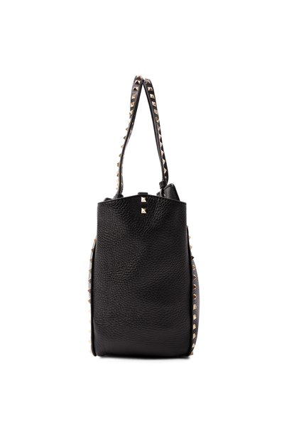 Сумка-тоут rockstud medium VALENTINO черного цвета по цене 314500 руб., арт. 5W2B0970/VSF, фото 4 Сумка-тоут rockstud medium VALENTINO, арт. 5W2B0970/VSF, фото 4