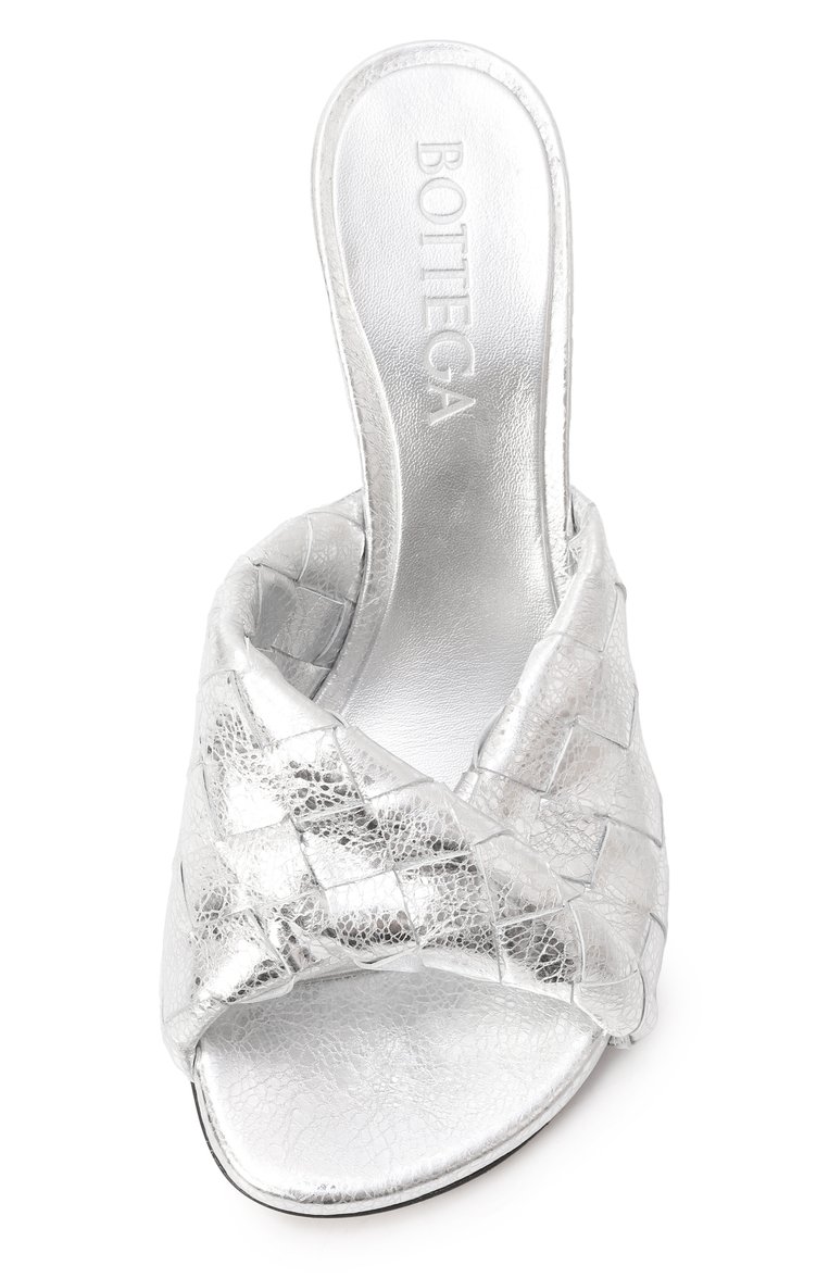 Женские кожаные мюли blink BOTTEGA VENETA серебряного цвета, арт. 796455/V55N1 | Фото 6 (Каблук высота: Высокий; Подошва: Плоская; Драгоценные камни: Проставлено; Материал сплава: Проставлено; Материал внешний: Натуральная кожа; Материал внутренний: Натуральная кожа; Каблук тип: Шпилька)