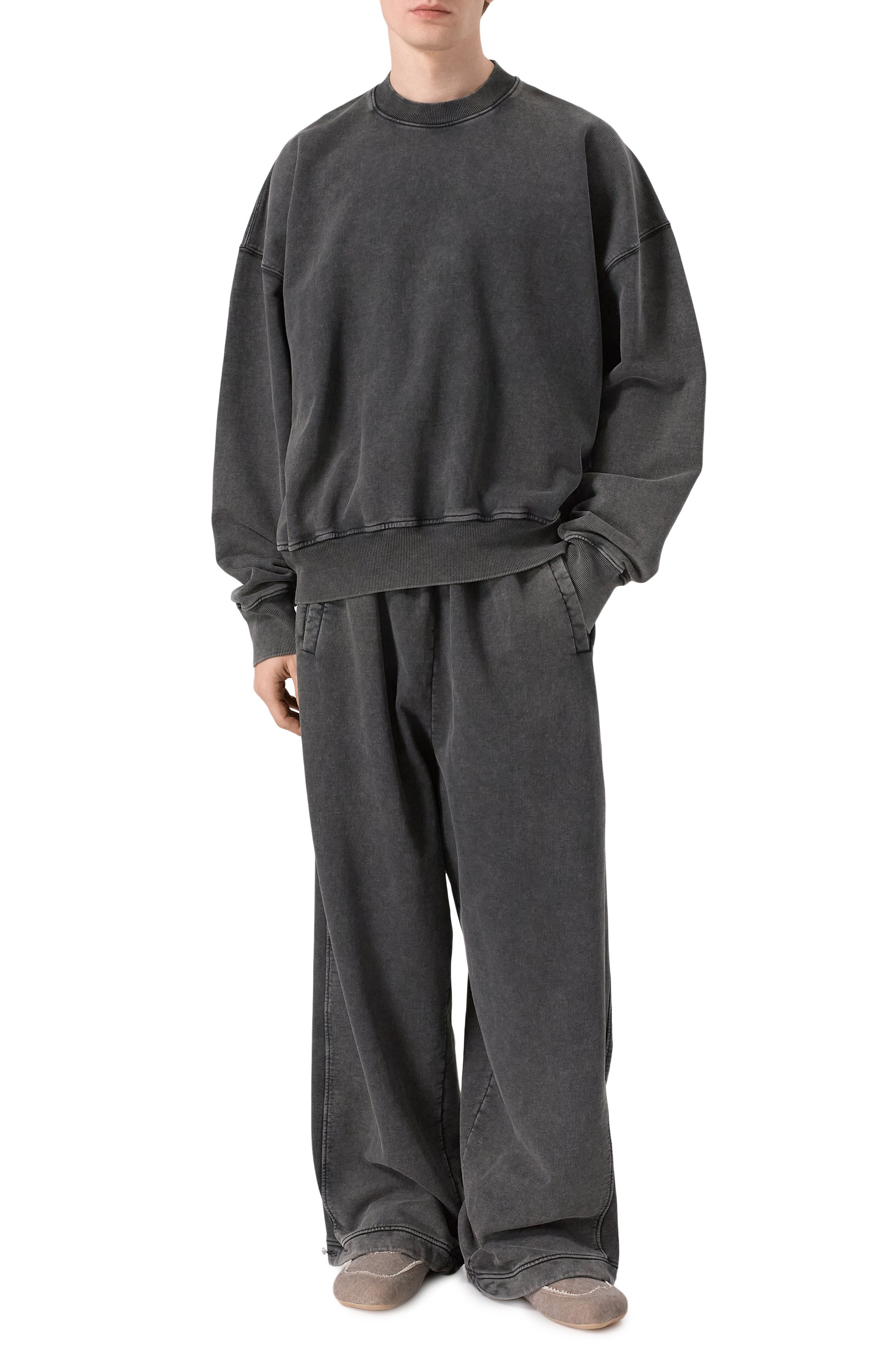 Хлопковый свитшот ROADLESS темно-серого цвета по цене 29950 руб., арт. RSS-C, фото 2 Хлопковый свитшот ROADLESS, арт. RSS-C, фото 2