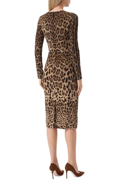 Платье из вискозы DOLCE & GABBANA леопардового цвета по цене 225000 руб., арт. F6ZJ7T/GDCLY, фото 4 Платье из вискозы DOLCE & GABBANA, арт. F6ZJ7T/GDCLY, фото 4