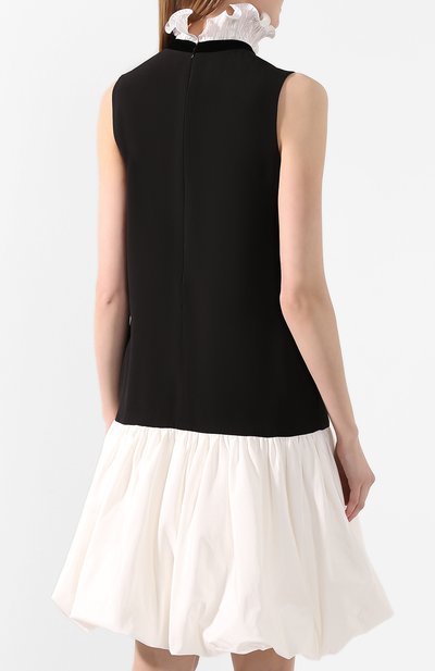 Платье GIVENCHY черно-белого цвета по цене 258000 руб., арт. BW20SQ12CC, фото 4 Платье GIVENCHY, арт. BW20SQ12CC, фото 4