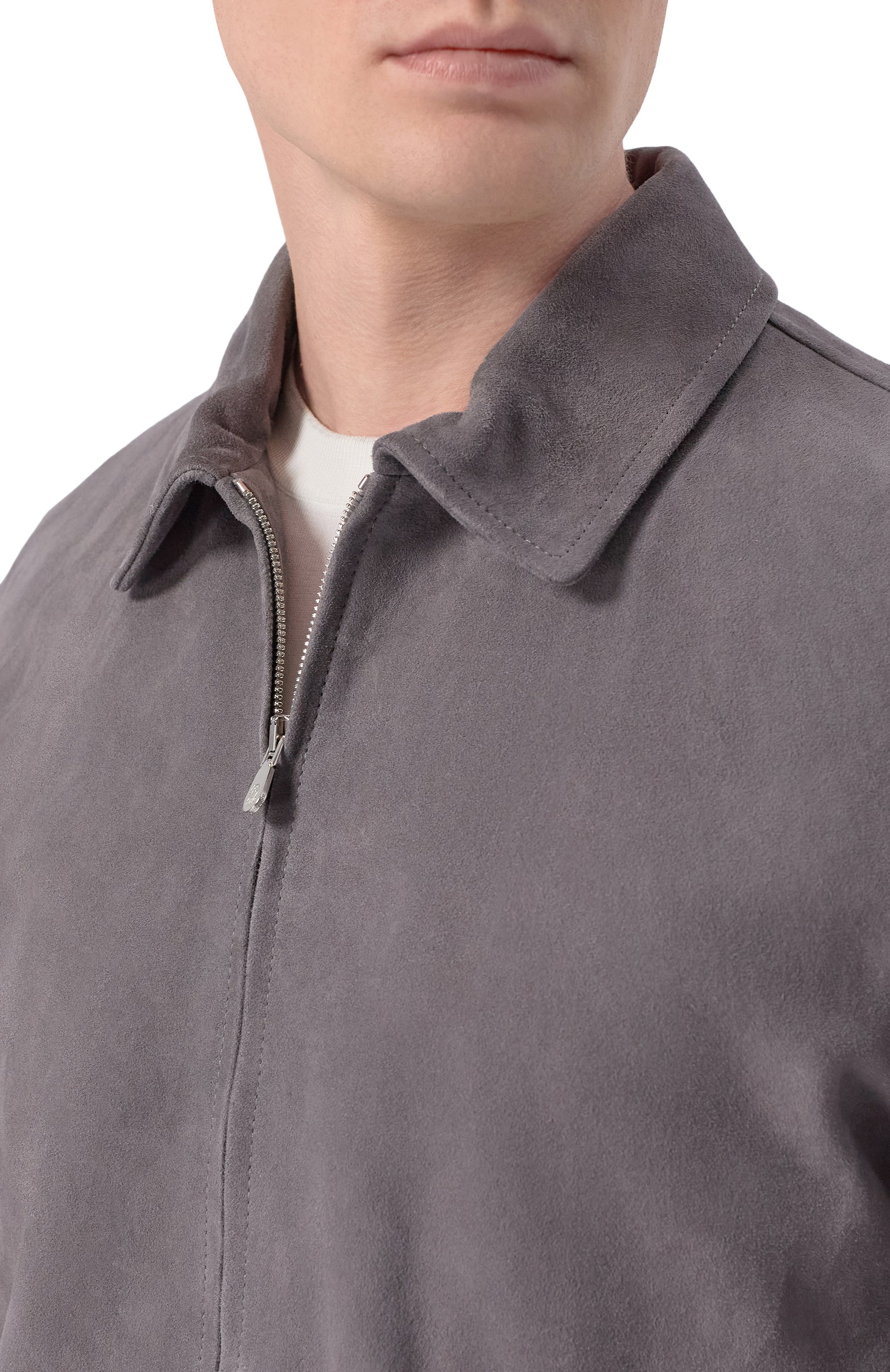 Замшевый бомбер BRUNELLO CUCINELLI серого цвета по цене 779000 руб., арт. MPCA02071, фото 5 Замшевый бомбер BRUNELLO CUCINELLI, арт. MPCA02071, фото 5