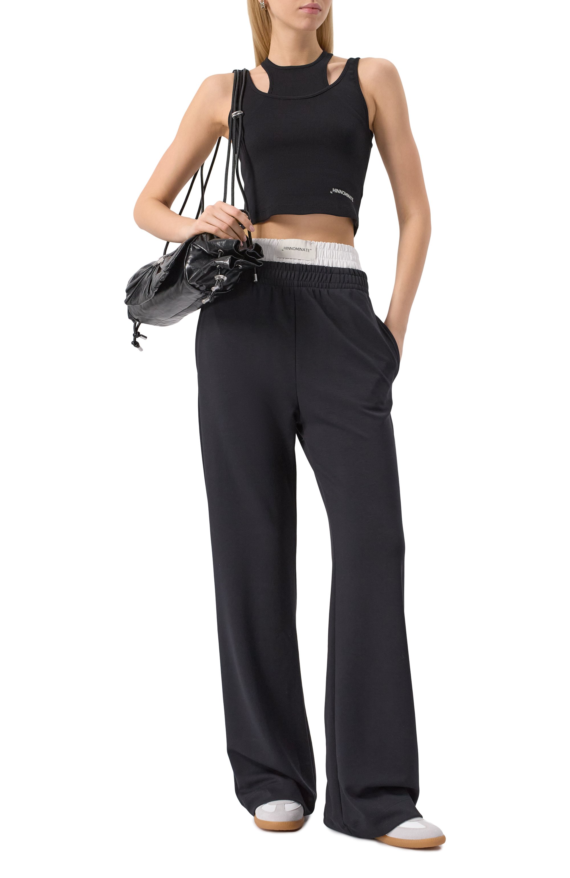 Хлопковая майка HINNOMINATE черного цвета по цене 9950 руб., арт. HMABW01627, фото 2 Хлопковая майка HINNOMINATE, арт. HMABW01627, фото 2