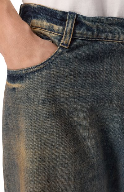 Джинсы VETEMENTS синего цвета по цене 109500 руб., арт. MH27DJ082DW, фото 5 Джинсы VETEMENTS, арт. MH27DJ082DW, фото 5