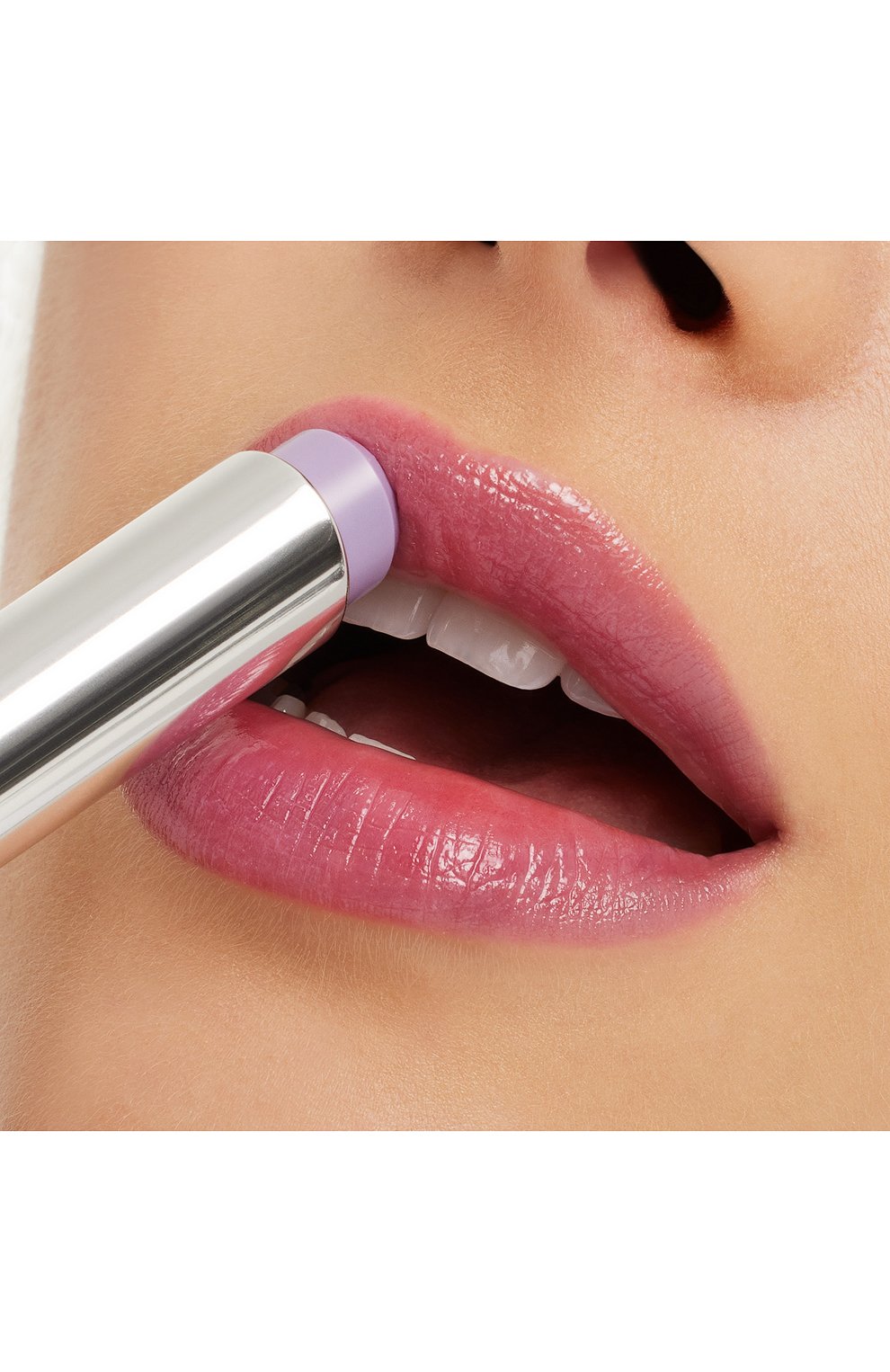 Бальзам для губ glow play tendertalk, оттенок vibe (3,14g) MAC цвета по цене 3150 руб., арт. SX5W-09, фото 3 Бальзам для губ glow play tendertalk, оттенок vibe (3,14g) MAC, арт. SX5W-09, фото 3