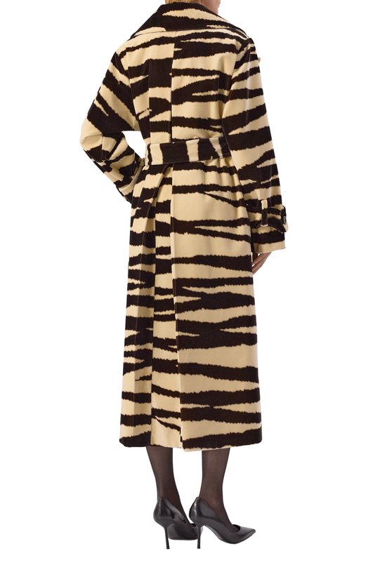 Бархатное пальто Nina Ricci 25ACMA001/C01101 Разноцветный  25ACMA001/C01101 Фото 4