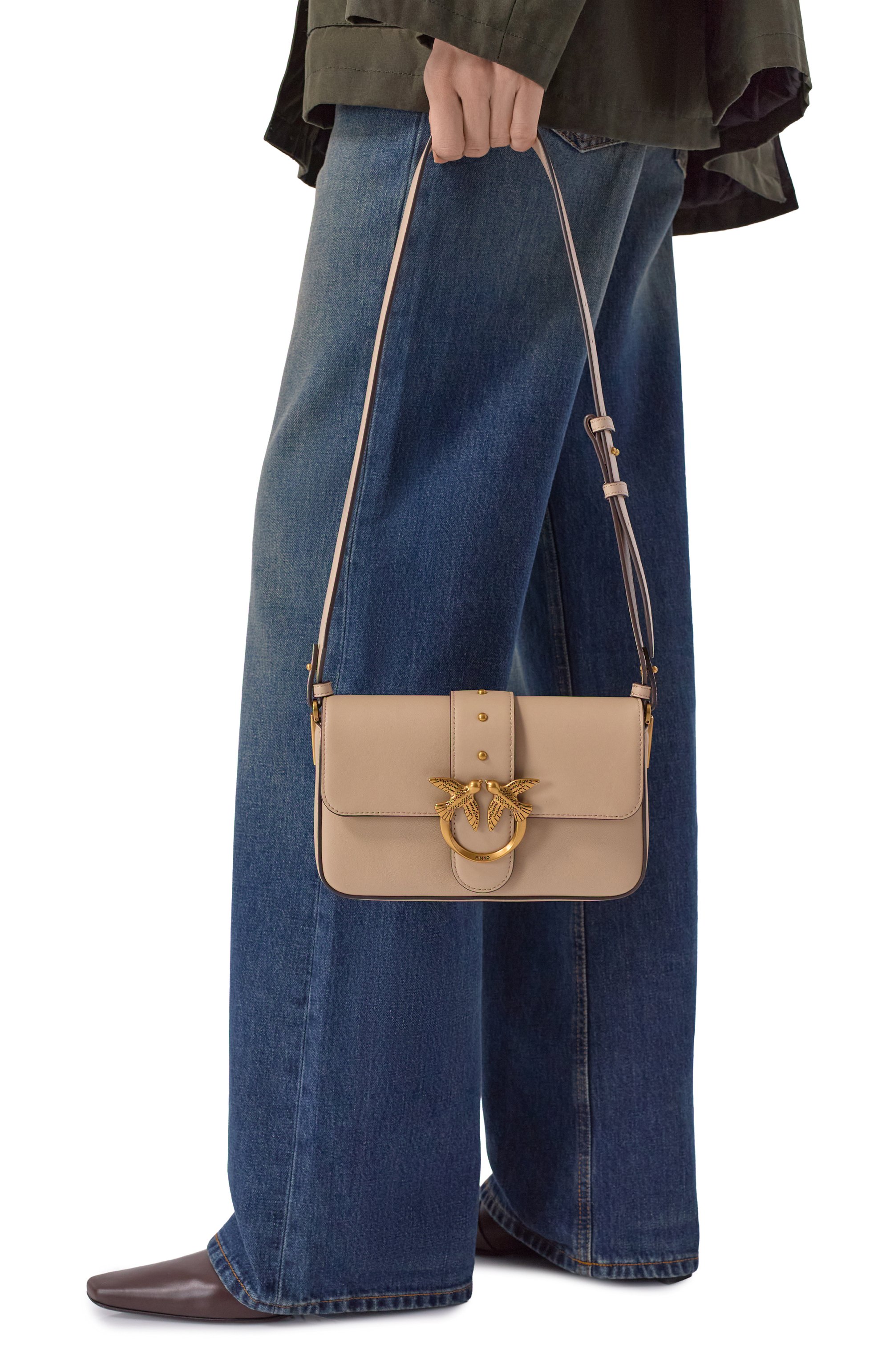 Сумка love one mini PINKO светло-бежевого цвета по цене 27800 руб., арт. 104340/A0Q0, фото 2 Сумка love one mini PINKO, арт. 104340/A0Q0, фото 2