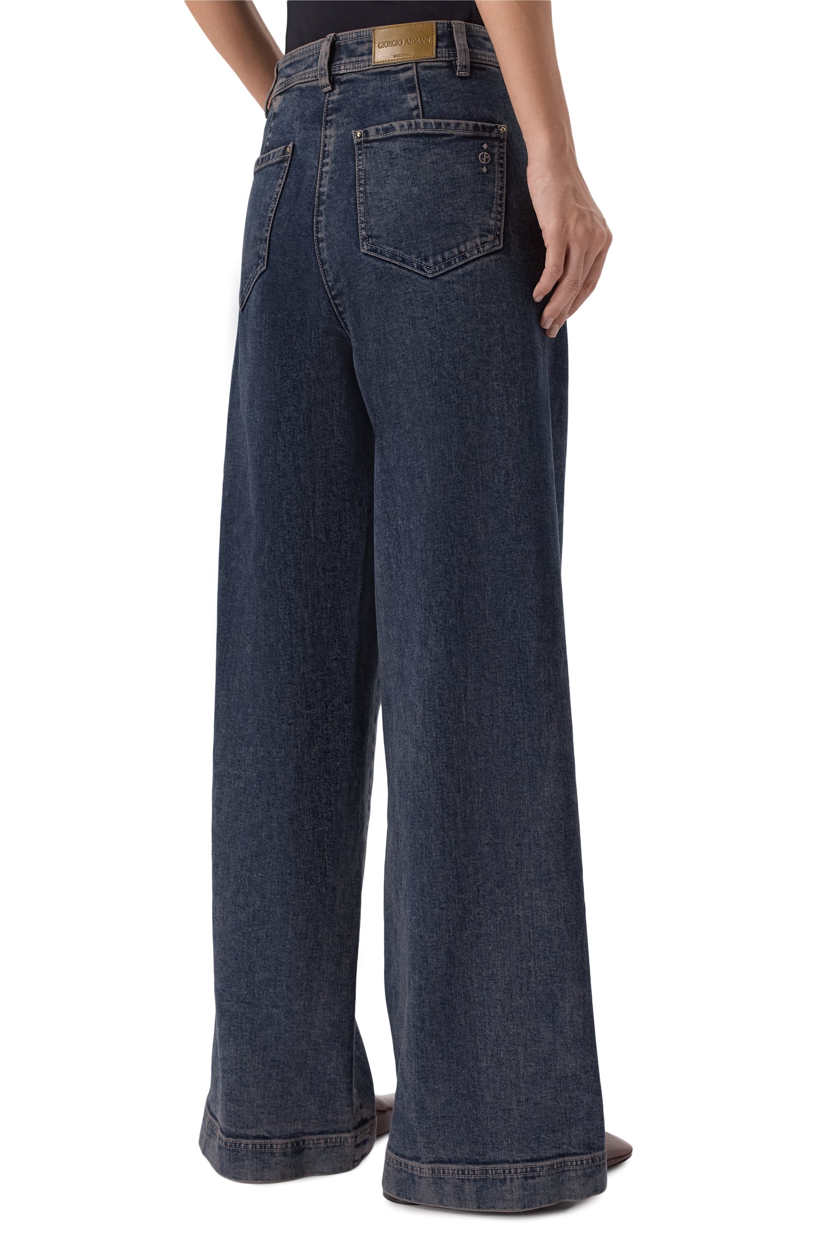 Джинсы GIORGIO ARMANI синего цвета по цене 172500 руб., арт. GW003906/AF29612, фото 4 Джинсы GIORGIO ARMANI, арт. GW003906/AF29612, фото 4