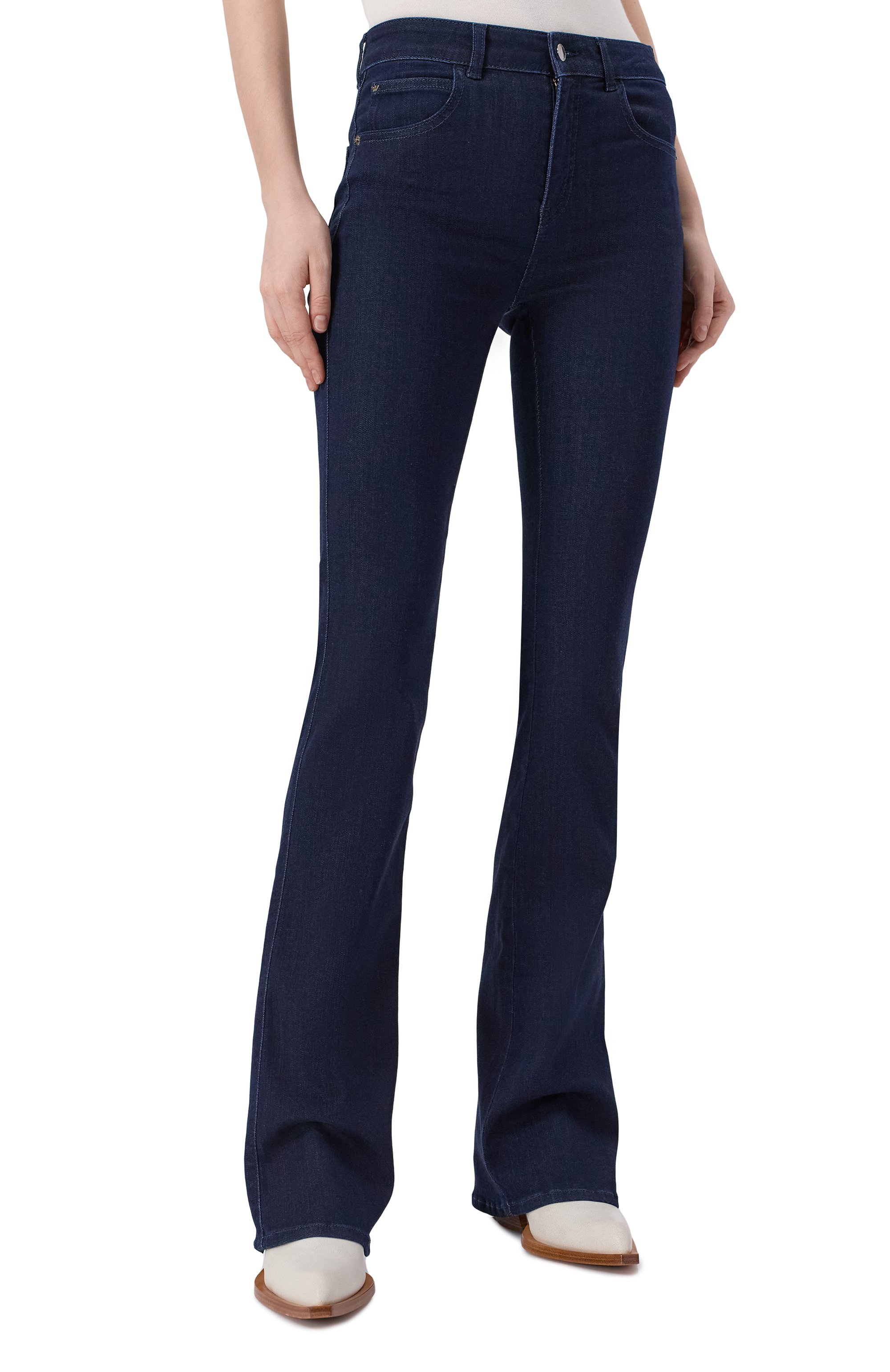 Джинсы EMPORIO ARMANI синего цвета по цене 31600 руб., арт. 8N2J47/2DL2Z, фото 3 Джинсы EMPORIO ARMANI, арт. 8N2J47/2DL2Z, фото 3