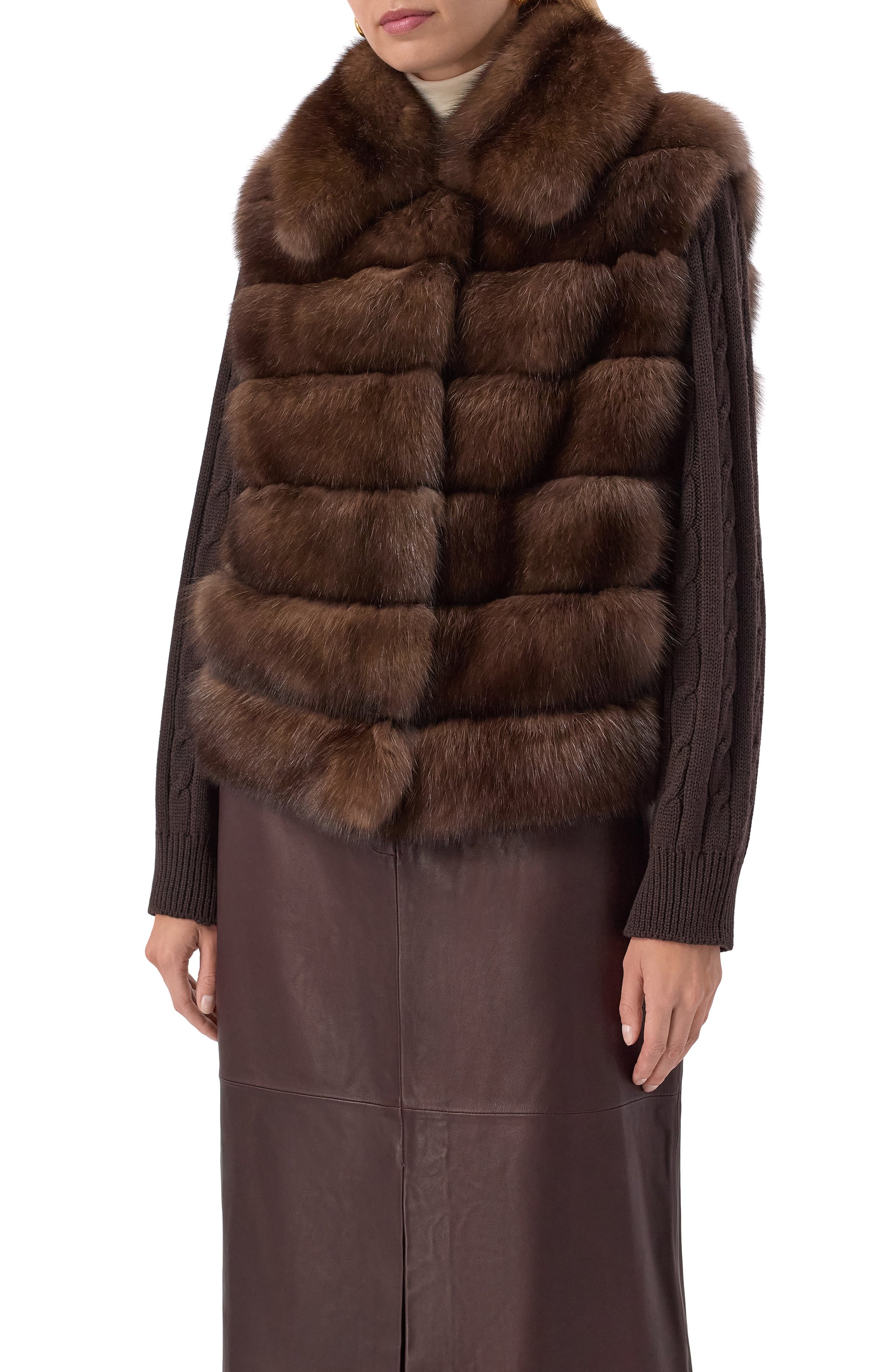 Шуба из соболя VICTORIA KUSENKOVA темно-коричневого цвета по цене 3630000 руб., арт. 763379104626, фото 3 Шуба из соболя VICTORIA KUSENKOVA, арт. 763379104626, фото 3