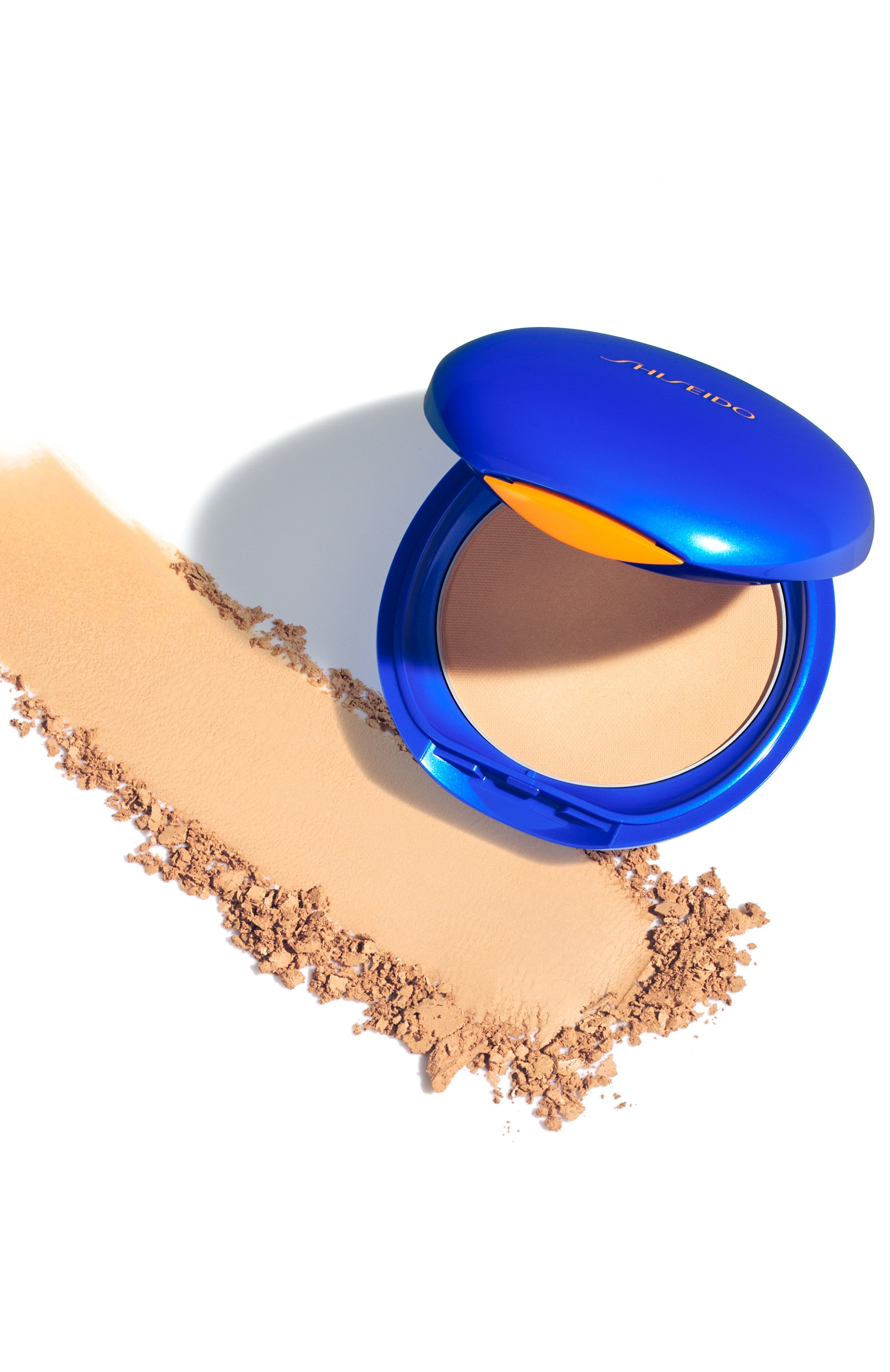 Солнцезащитное компактное тональное средство spf 30 suncare, оттенок medium biege (12g) SHISEIDO, арт. 21314SH, фото 2