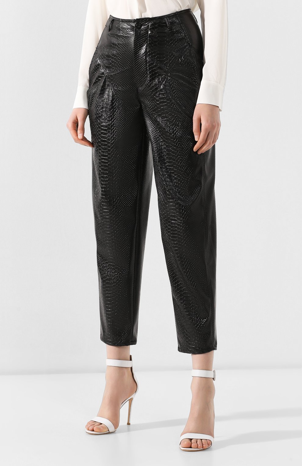 Укороченные брюки PHILOSOPHY DI LORENZO SERAFINI черного цвета по цене 48750 руб., арт. V0333/2189, фото 3 Укороченные брюки PHILOSOPHY DI LORENZO SERAFINI, арт. V0333/2189, фото 3