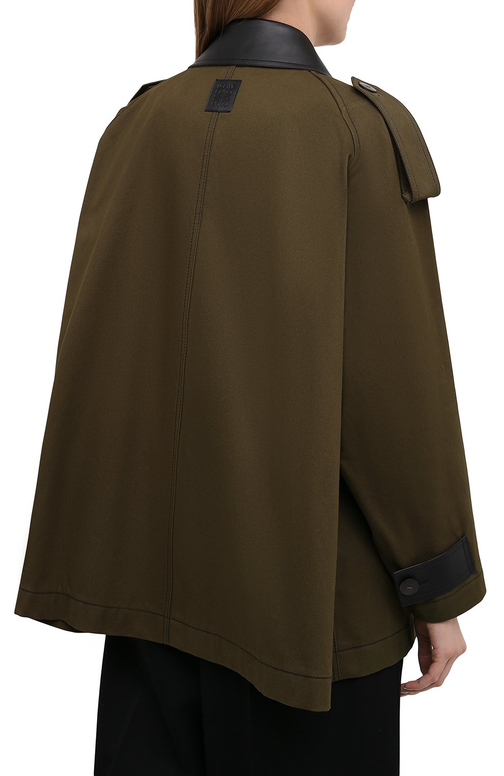 Хлопковый тренч LOEWE хаки цвета по цене 199500 руб., арт. S359338XAT, фото 4 Хлопковый тренч LOEWE, арт. S359338XAT, фото 4