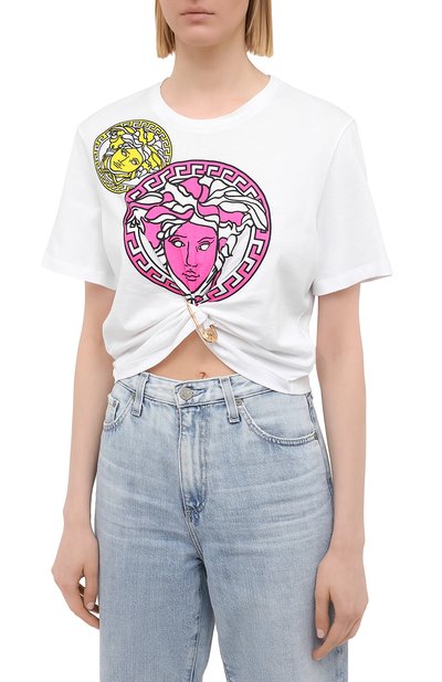 Хлопковая футболка VERSACE белого цвета по цене 59200 руб., арт. A88467/A228806, фото 3 Хлопковая футболка VERSACE, арт. A88467/A228806, фото 3