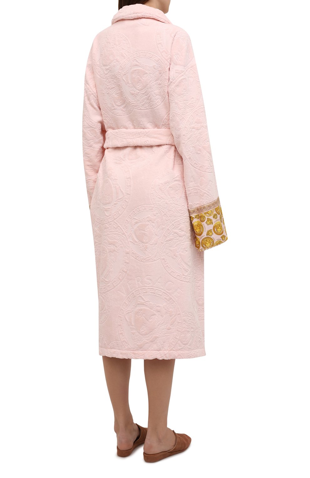 Хлопковый халат VERSACE светло-розового цвета по цене 99950 руб., арт. ZACJ00008/ZC0SP132, фото 4 Хлопковый халат VERSACE, арт. ZACJ00008/ZC0SP132, фото 4