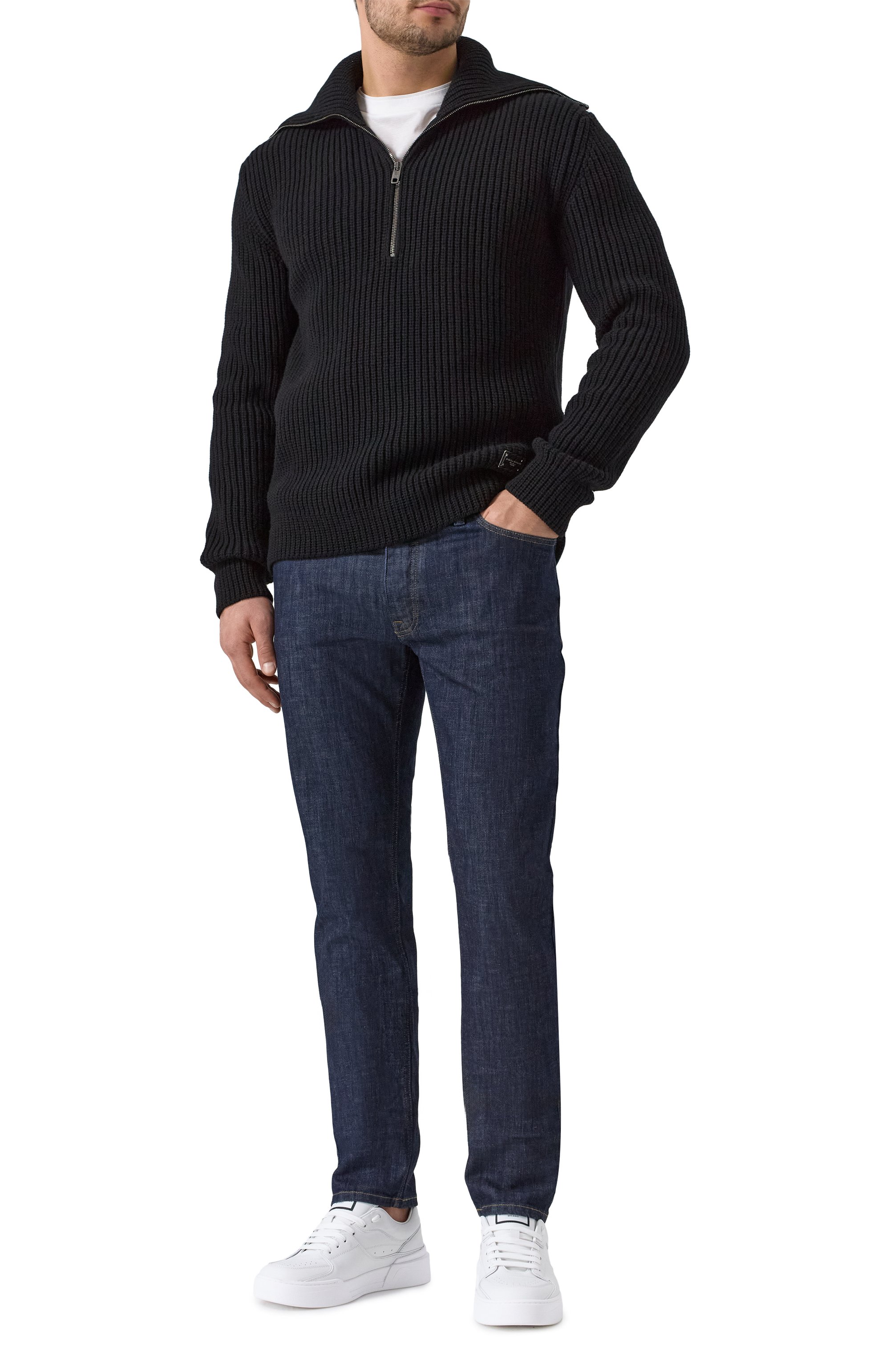 Шерстяной свитер DOLCE & GABBANA черного цвета по цене 158000 руб., арт. GXW42T/JCVWK, фото 2 Шерстяной свитер DOLCE & GABBANA, арт. GXW42T/JCVWK, фото 2