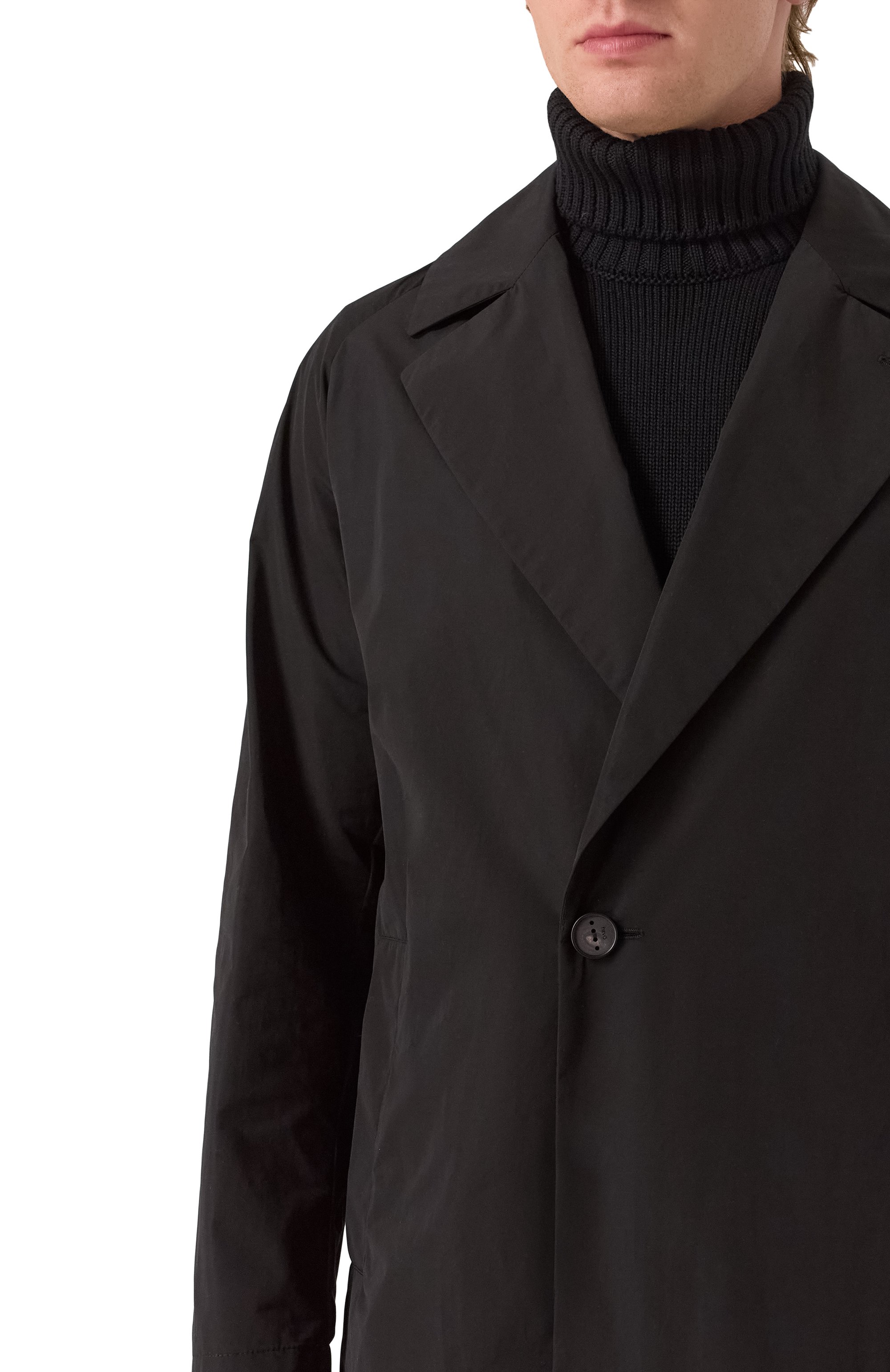 Плащ HEVO черного цвета по цене 79150 руб., арт. SURB0 S 130/H725, фото 5 Плащ HEVO, арт. SURB0 S 130/H725, фото 5