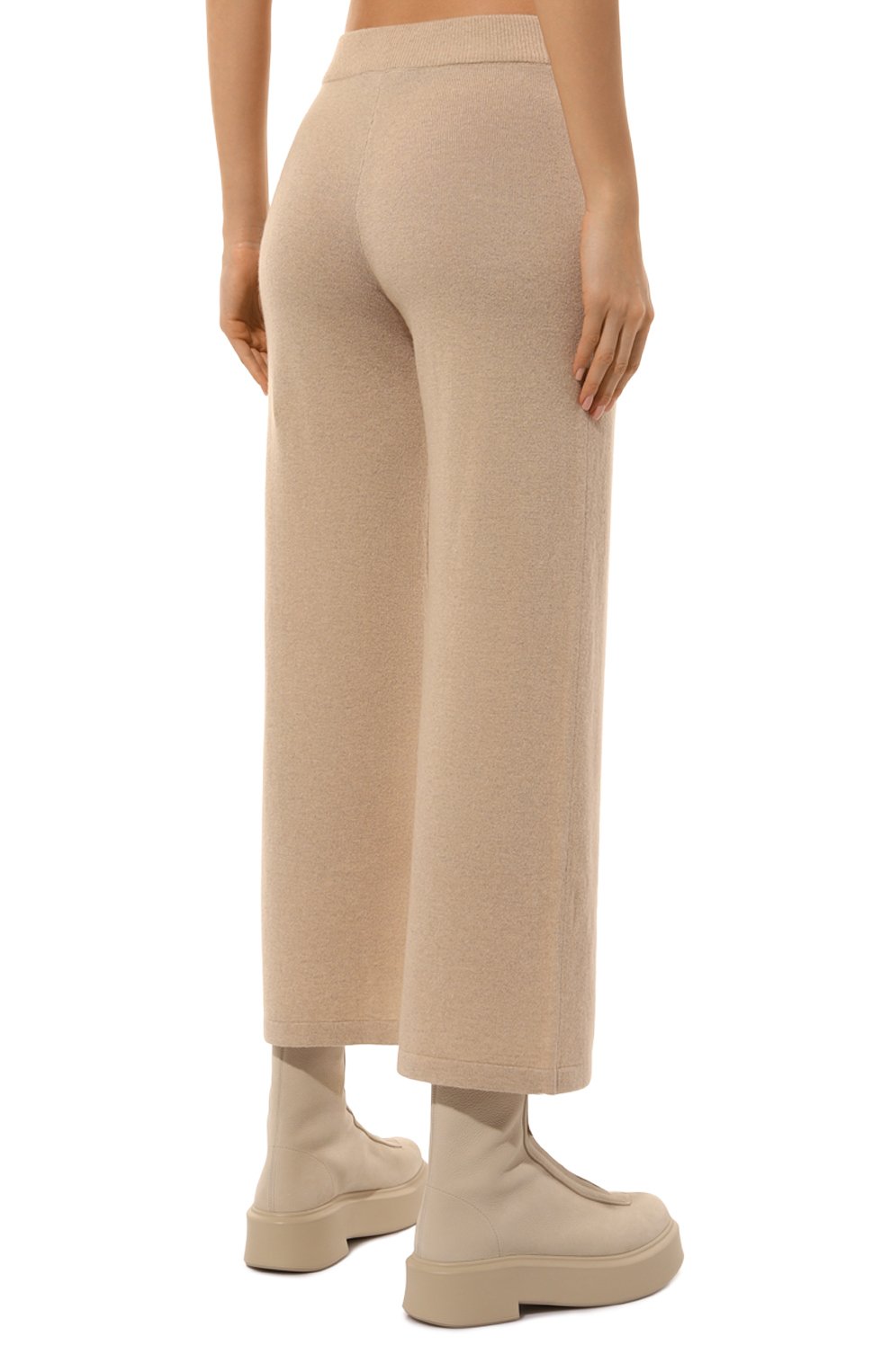 Брюки из шерсти и вискозы WEEKEND MAX MARA бежевого цвета по цене 26350 руб., арт. TENNIS, фото 4 Брюки из шерсти и вискозы WEEKEND MAX MARA, арт. TENNIS, фото 4