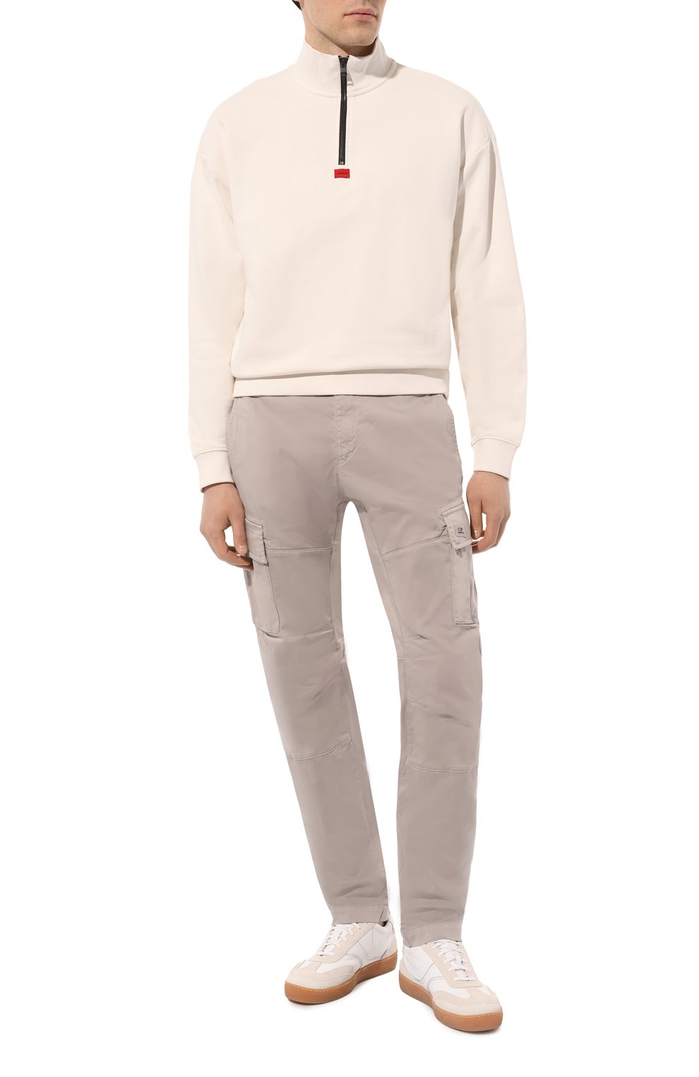 Хлопковые брюки-карго C.P. COMPANY светло-серого цвета по цене 29450 руб., арт. 16CMPA057A005694G, фото 2 Хлопковые брюки-карго C.P. COMPANY, арт. 16CMPA057A005694G, фото 2