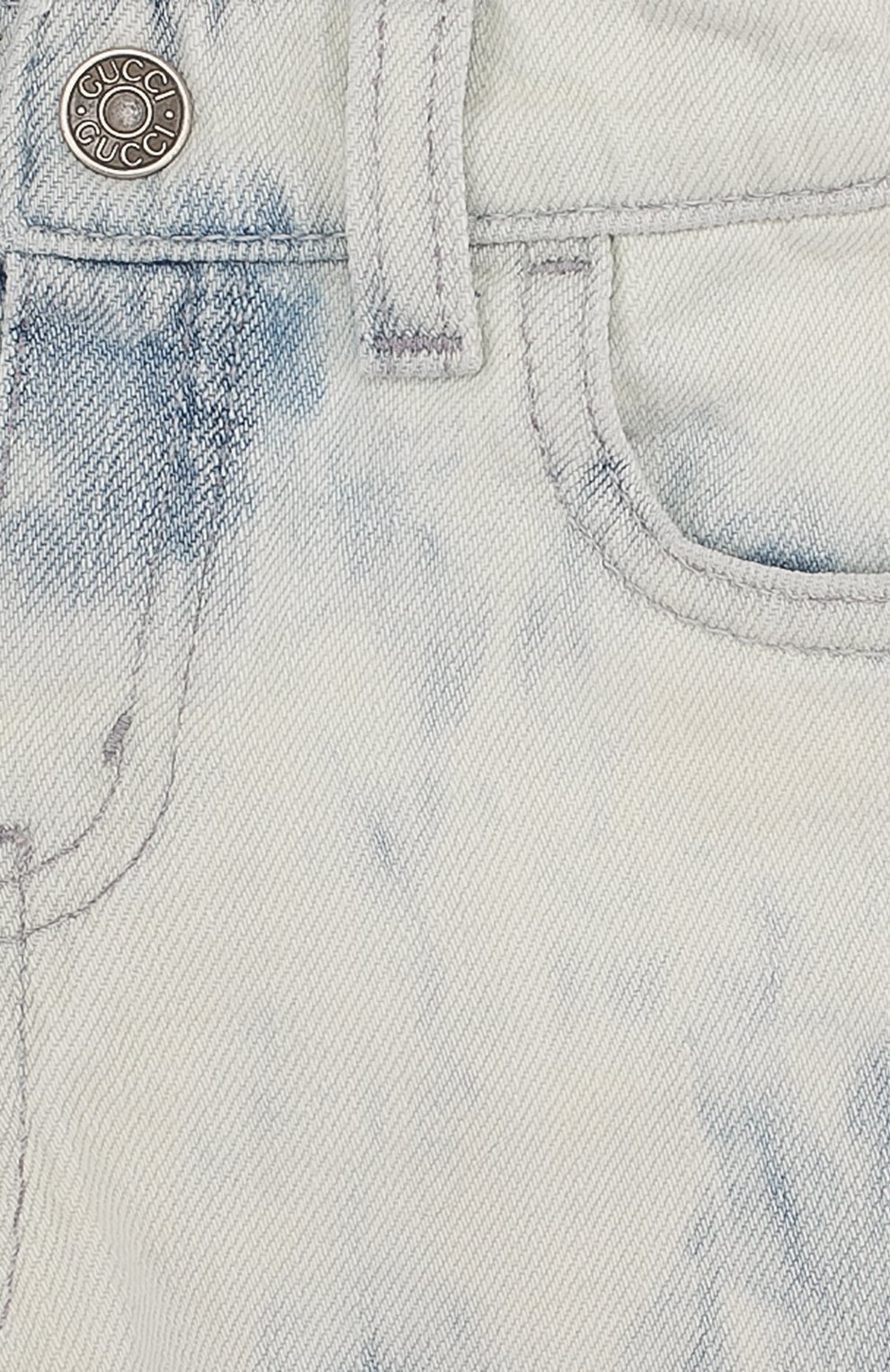 Джинсы с декоративными потертостями и контрастным принтом GUCCI синего цвета по цене 25650 руб., арт. 499896/XD718, фото 3 Джинсы с декоративными потертостями и контрастным принтом GUCCI, арт. 499896/XD718, фото 3