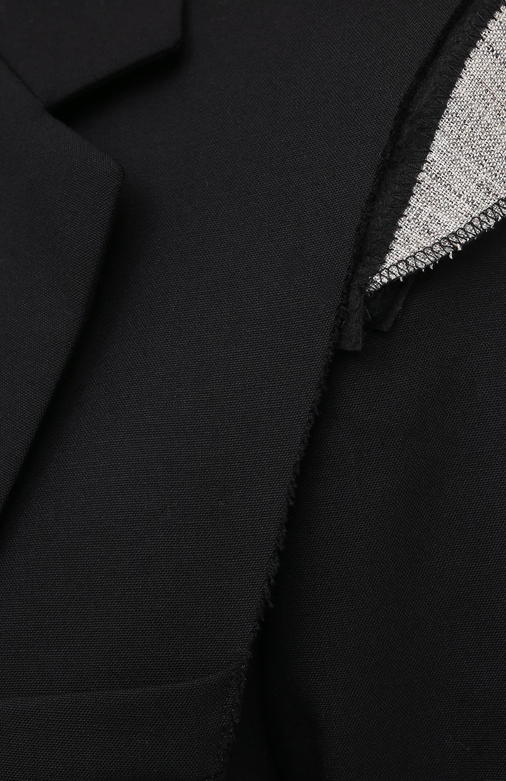 Шерстяной жакет VETEMENTS черного цвета по цене 217500 руб., арт. WAH21JA021 1208/BLACK, фото 6 Шерстяной жакет VETEMENTS, арт. WAH21JA021 1208/BLACK, фото 6