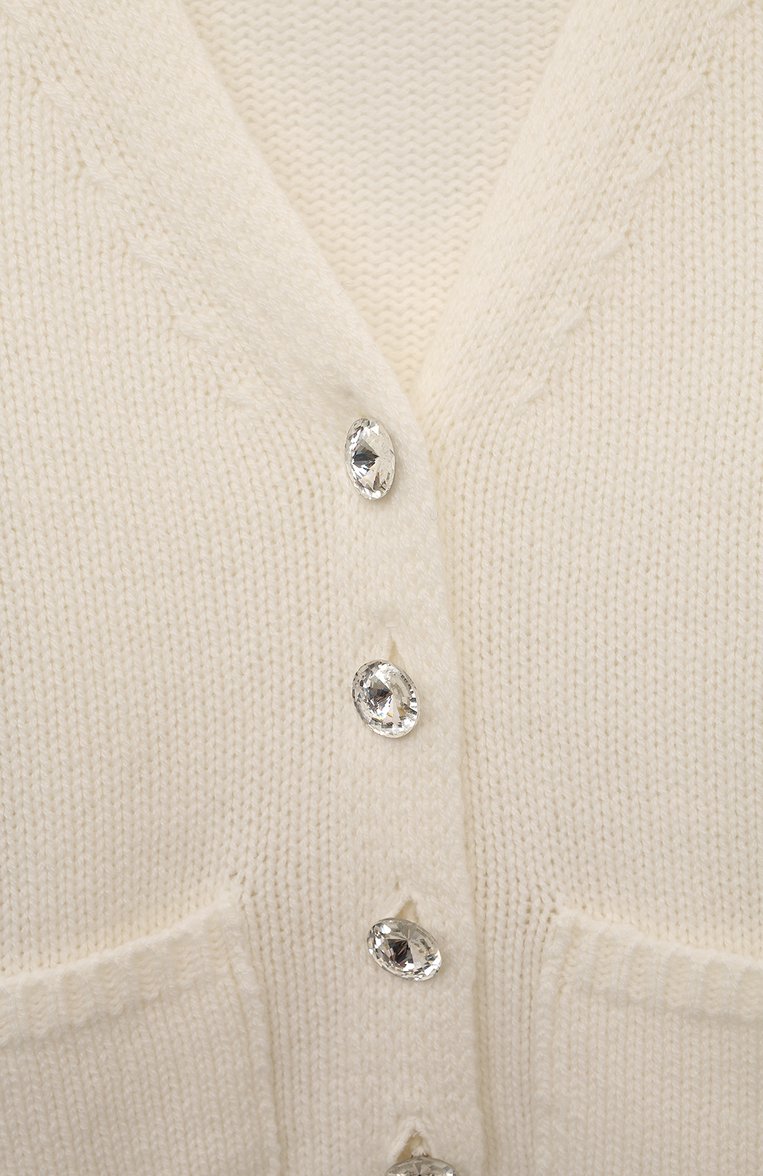 Детский кашемировый кардиган GIORGETTI CASHMERE молочного цвета, арт. MB1826/1-6 | Фото 3 (Материал внешний: Шерсть, Кашемир; Драгоценные камни: Проставлено; Материал сплава: Проставлено; Рукава: Длинные; Девочки Кросс-КТ: Кардиган-одеж�да; Ростовка одежда: 2 года | 92 см, 6 лет | 116 см, 4 года | 104 см)