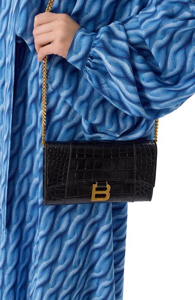 Сумка hourglass BALENCIAGA черного цвета по цене 153500 руб., арт. 846343/2ABLU, фото 2 Сумка hourglass BALENCIAGA, арт. 846343/2ABLU, фото 2