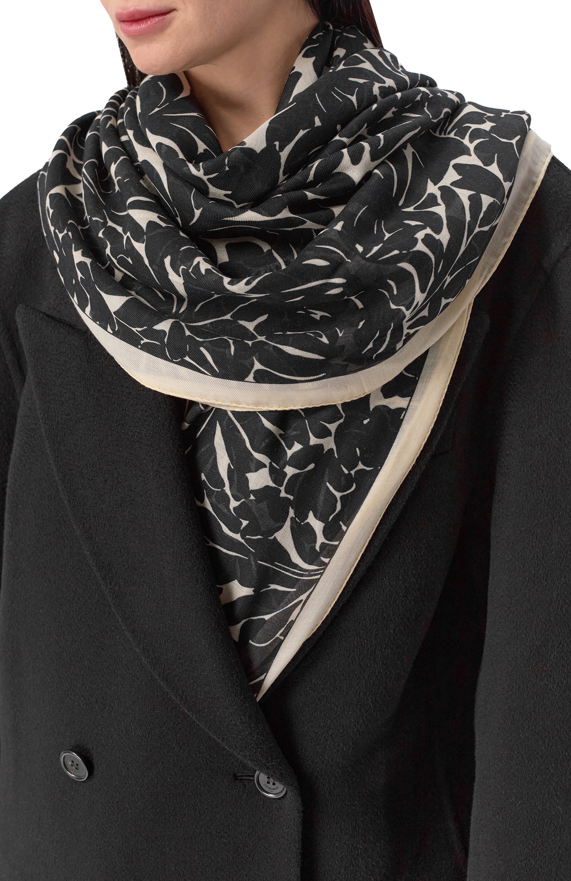 Шелковый палантин SAINT LAURENT, арт. 778612/3YP96, фото 2