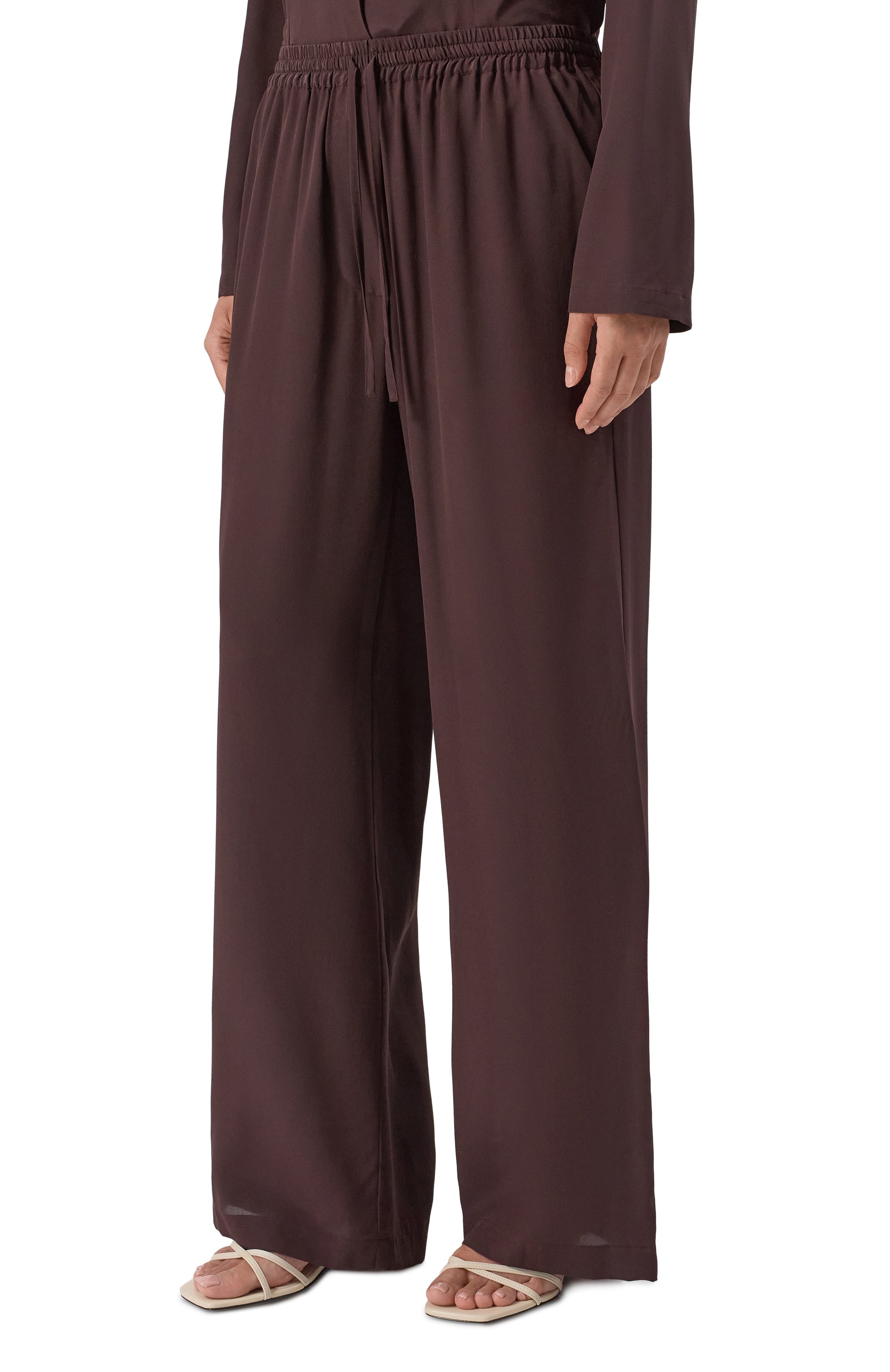 Шелковые брюки P.A.R.O.S.H. коричневого цвета по цене 56500 руб., арт. D230730/SWEET26, фото 3 Шелковые брюки P.A.R.O.S.H., арт. D230730/SWEET26, фото 3