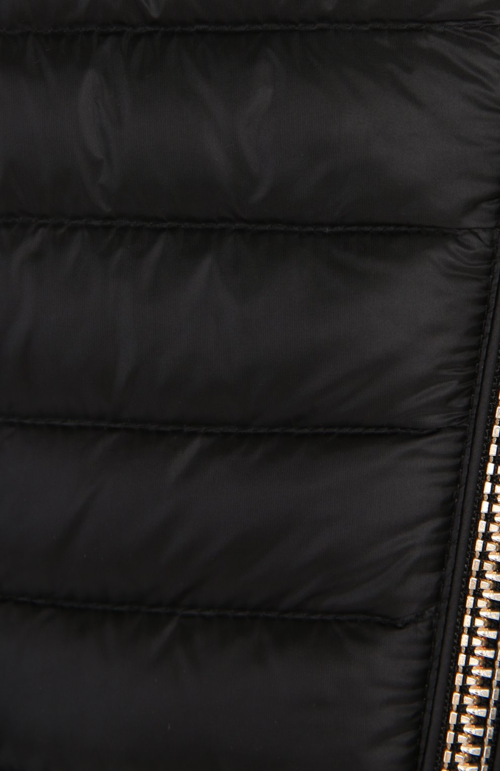 Куртка MONCLER черного цвета по цене 83950 руб., арт. 51-093-45812-99-53048, фото 4 Куртка MONCLER, арт. 51-093-45812-99-53048, фото 4