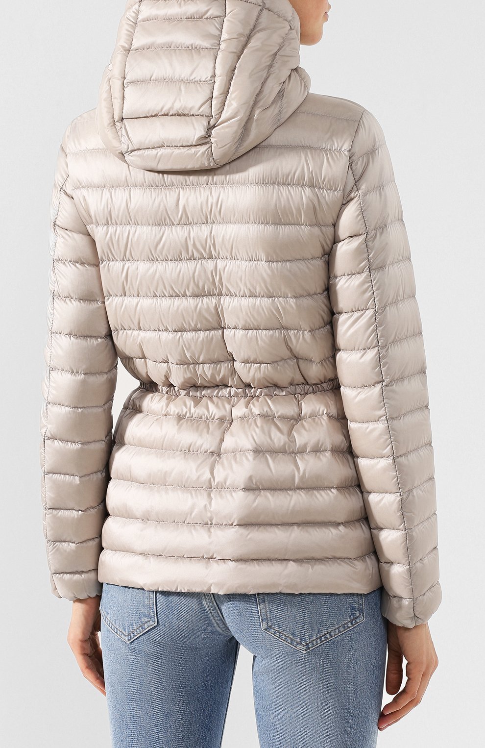 Пуховая куртка MONCLER светло-серого цвета по цене 75400 руб., арт. E1-093-46908-99-53048, фото 4 Пуховая куртка MONCLER, арт. E1-093-46908-99-53048, фото 4