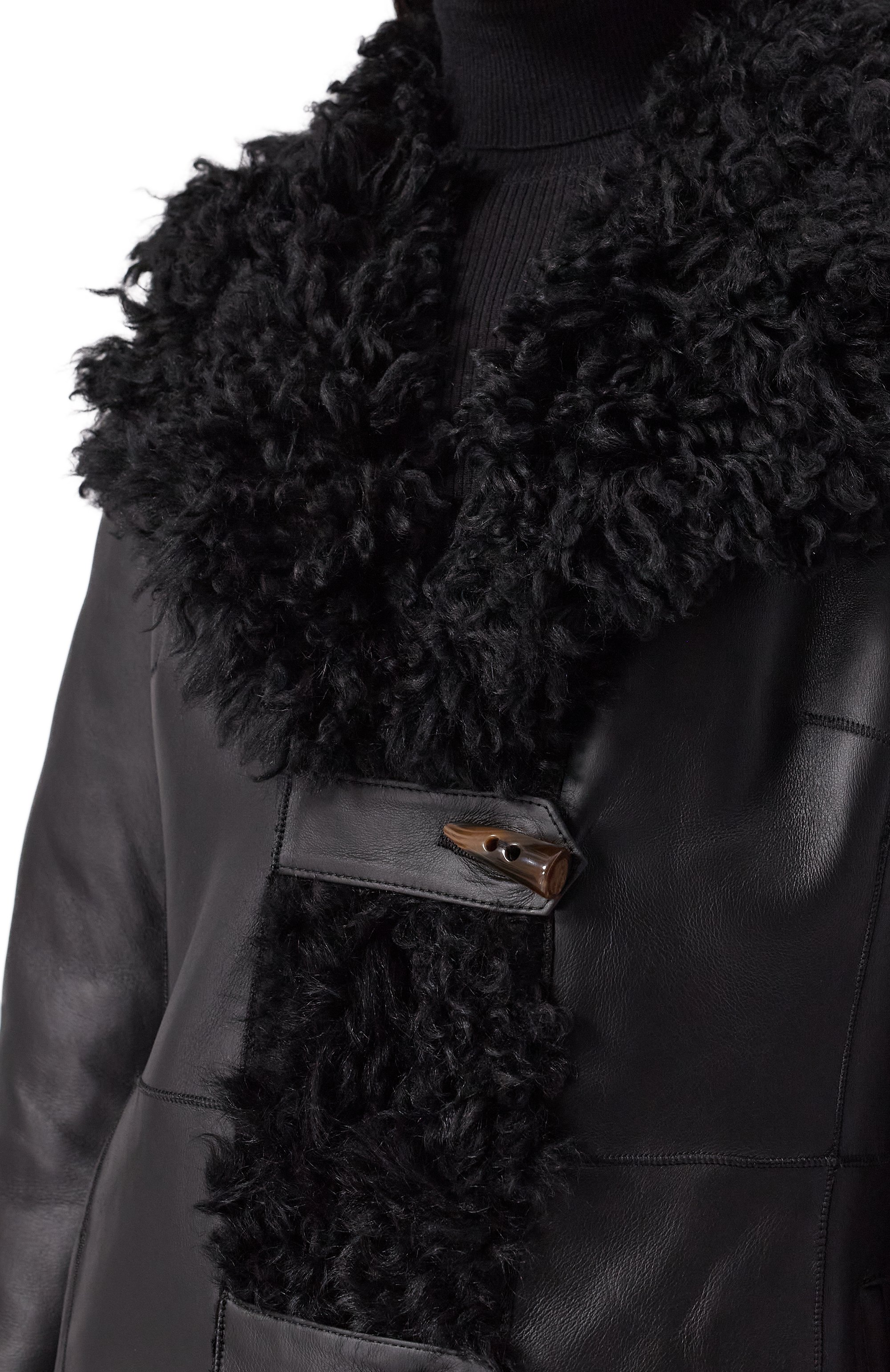 Дубленка из овчины VENERA M. черного цвета по цене 390600 руб., арт. 24020, фото 5 Дубленка из овчины VENERA M., арт. 24020, фото 5