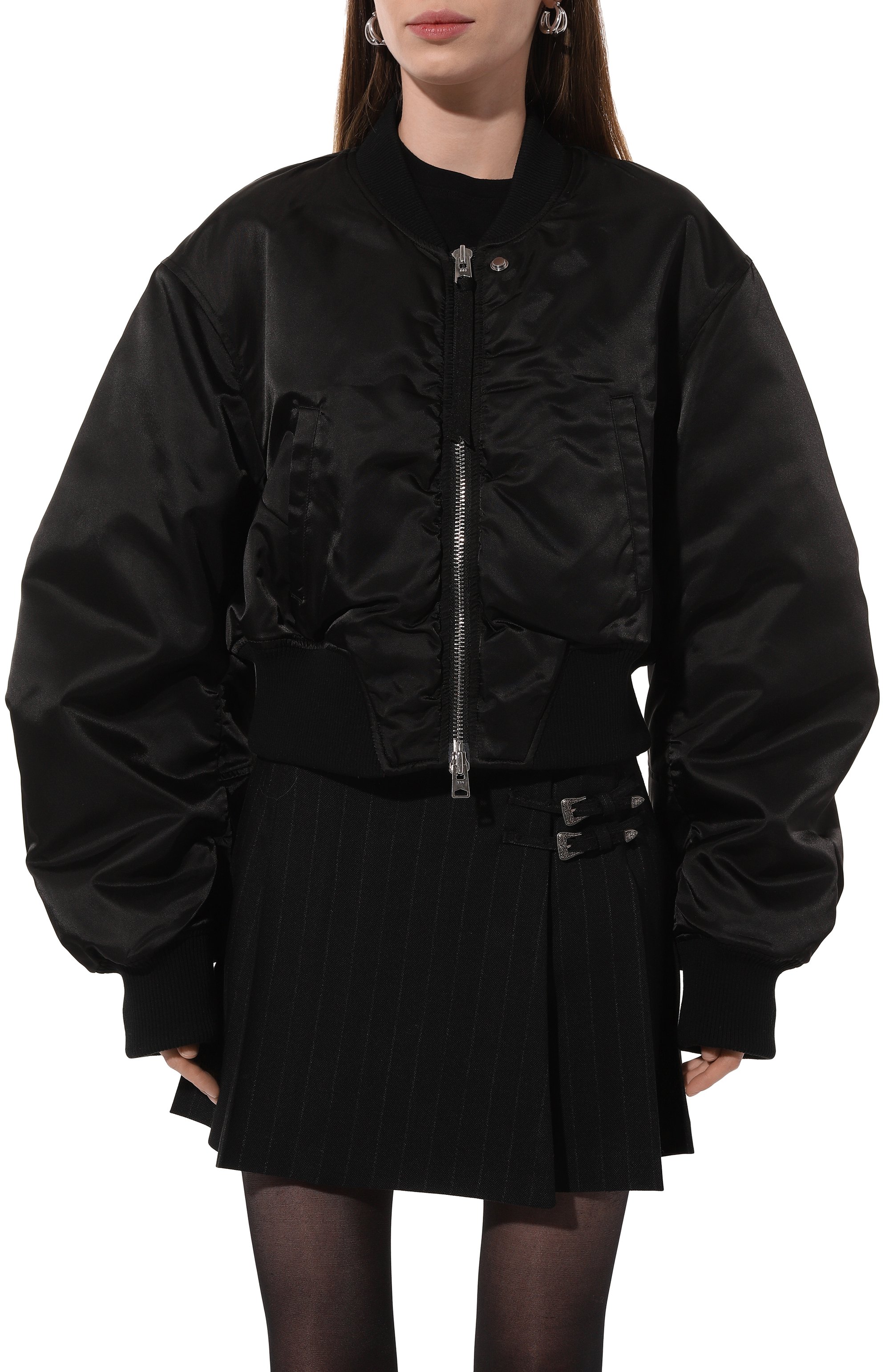 Утепленный бомбер AGOLDE черного цвета по цене 97250 руб., арт. A5069, фото 3 Утепленный бомбер AGOLDE, арт. A5069, фото 3