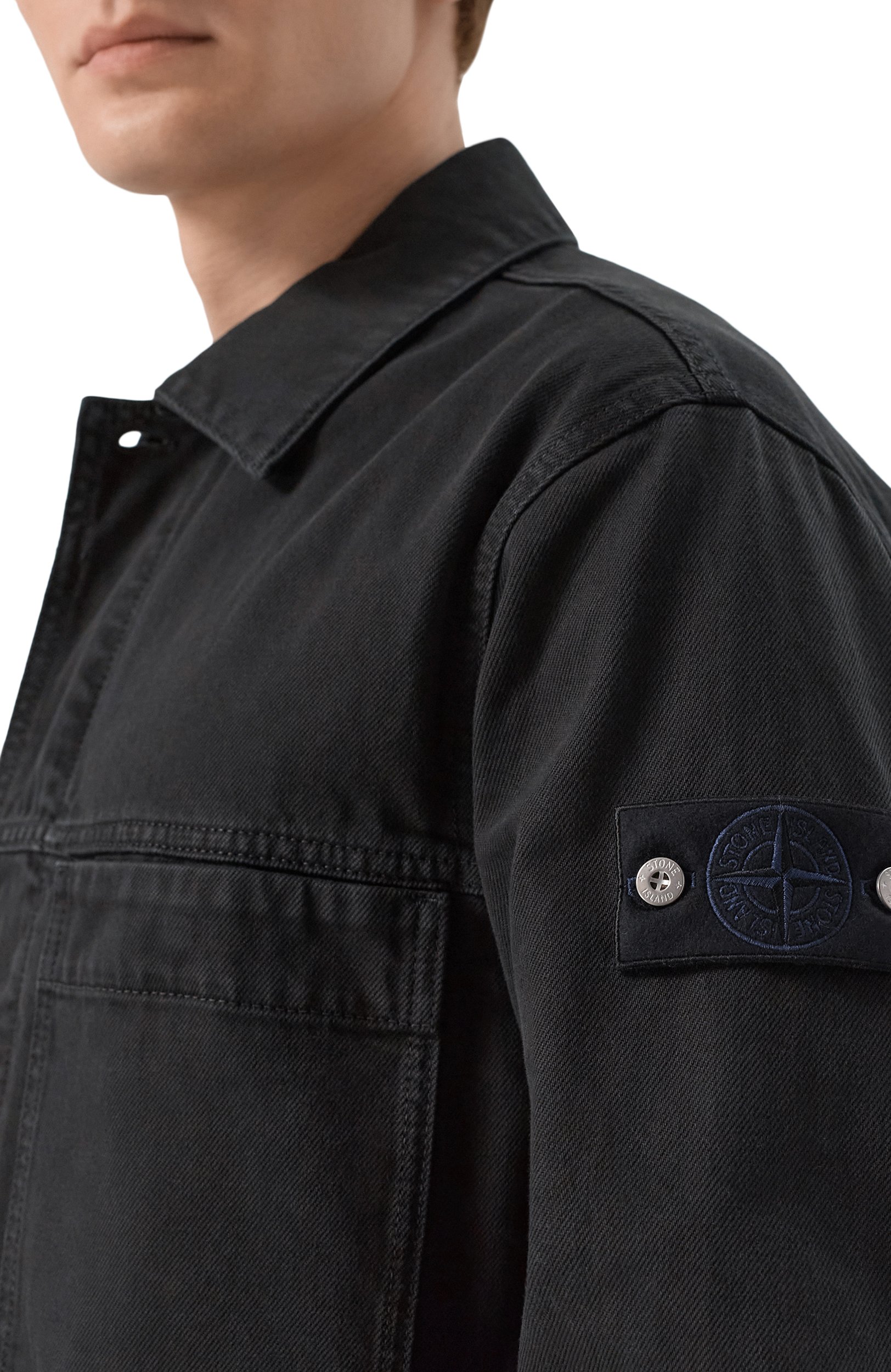 Джинсовая куртка-рубашка STONE ISLAND черного цвета по цене 87500 руб., арт. L1S144100006/S0J24, фото 5 Джинсовая куртка-рубашка STONE ISLAND, арт. L1S144100006/S0J24, фото 5