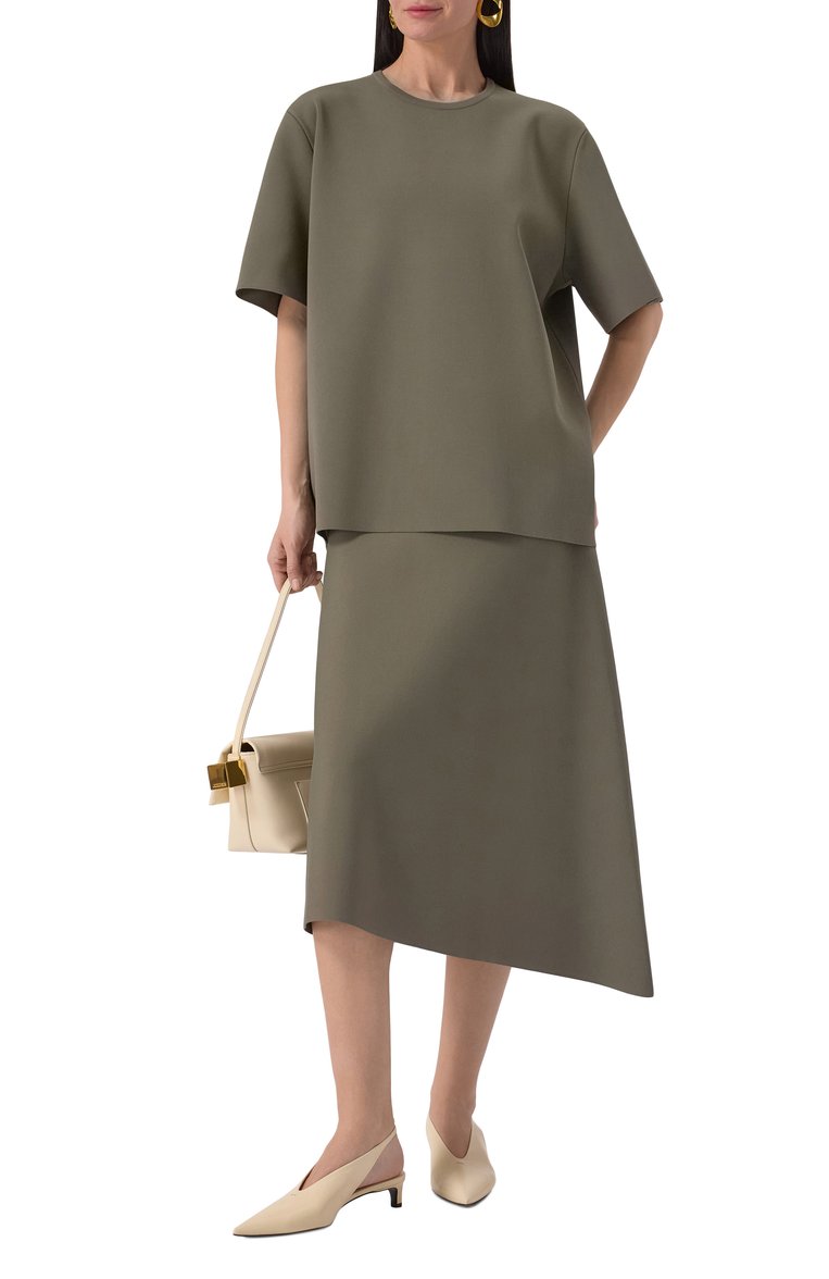 Женская юбка из вискозы JIL SANDER хаки цвета, арт. J04MA0105-J18208 | Фото 2 (Материал внешний: Вискоза; Длина Ж (юбки, платья, шорты): Миди; Стили: Минимализм; Кросс-КТ: костюм, Трикотаж)