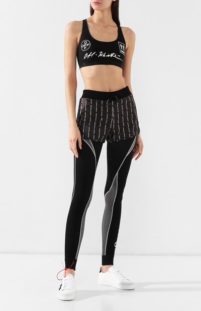 Топ из вискозы OFF-WHITE черно-белого цвета по цене 19250 руб., арт. 0WAD081S19E020771001, фото 2 Топ из вискозы OFF-WHITE, арт. 0WAD081S19E020771001, фото 2