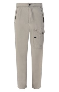 Светло-бежевый