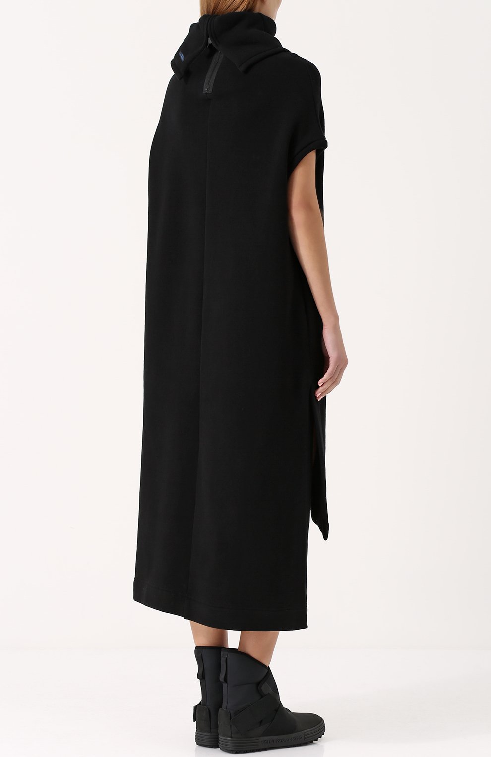 Хлопковое платье-миди свободного кроя YOHJI YAMAMOTO черного цвета по цене 127000 руб., арт. FK-D51-005, фото 4 Хлопковое платье-миди свободного кроя YOHJI YAMAMOTO, арт. FK-D51-005, фото 4