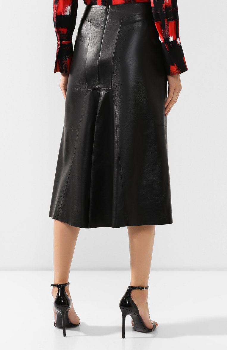 Женская кожаная юбка ALEXANDER MCQUEEN черного цвета, арт. 585016/Q5AA1 | Фото 4 (Материал подклада: Шелк; Длина Ж (юбки, платья, шорты): Миди; Статус проверки: Проверено, Проверена категория; Материал внешний: Натуральная кожа; Женское Кросс-КТ: Юбка-одежда)