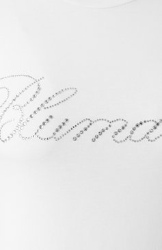 Женская хлопковая футболка BLUMARINE белого цвета, арт. P522T082A | Фото 6 (Длина (для топов): Стандартные; Рукава: Короткие; Материал сплава: Проставлено; Материал внешний: Хлопок; Драгоценные камни: Проставлено; Принт: С принтом; Стили: Кэжуэл; Женское Кросс-КТ: Футболка-одежда)
