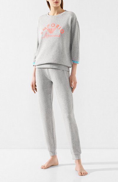 Хлопковые джоггеры EMPORIO ARMANI серого цвета по цене 9920 руб., арт. 163832/0P287, фото 2 Хлопковые джоггеры EMPORIO ARMANI, арт. 163832/0P287, фото 2