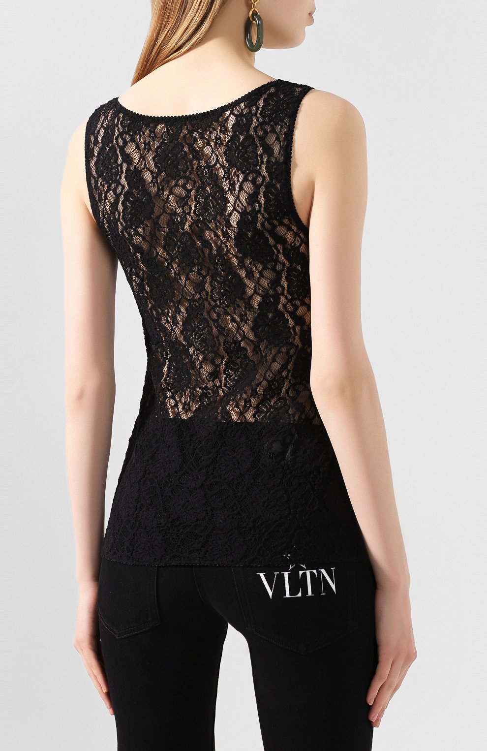Топ DOLCE & GABBANA черного цвета по цене 62100 руб., арт. F74F6T/FLMPS, фото 4 Топ DOLCE & GABBANA, арт. F74F6T/FLMPS, фото 4