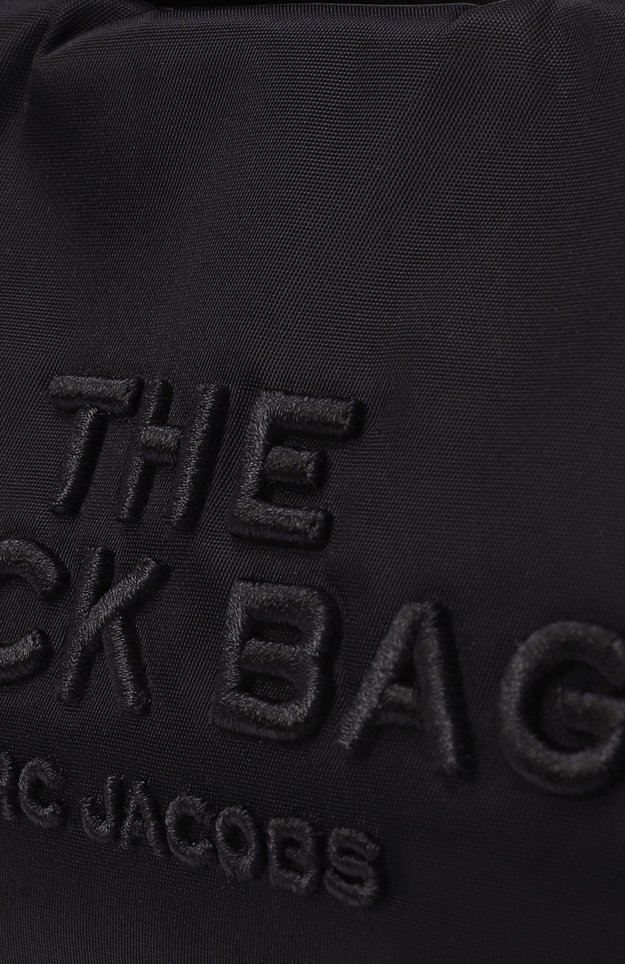 Сумка the sack bag mini MARC JACOBS (THE) черного цвета по цене 42000 руб., арт. 2P5HSC004H03, фото 3 Сумка the sack bag mini MARC JACOBS (THE), арт. 2P5HSC004H03, фото 3