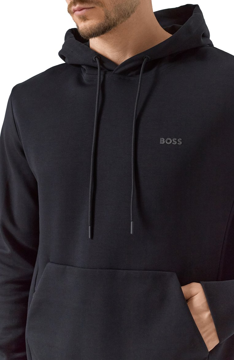 Мужской хлопковое худи BOSS GREEN черного цвета, арт. 50506130 | Фото 5 (Рукава: Длинные; Драгоценные камни: Прост�авлено; Длина (для топов): Стандартные; Материал сплава: Проставлено; Мужское Кросс-КТ: Худи-одежда; Стили: Кэжуэл; Принт: Без принта; Материал внешний: Хлопок)