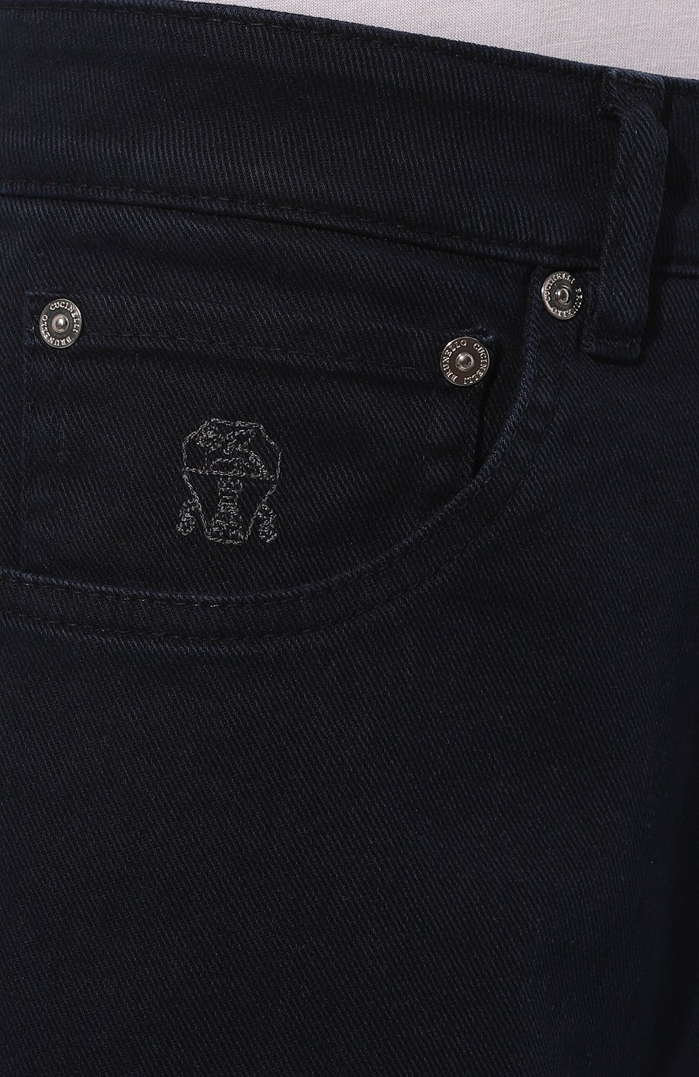 Джинсы leisure fit BRUNELLO CUCINELLI темно-синего цвета по цене 105500 руб., арт. M277PX1290, фото 5 Джинсы leisure fit BRUNELLO CUCINELLI, арт. M277PX1290, фото 5