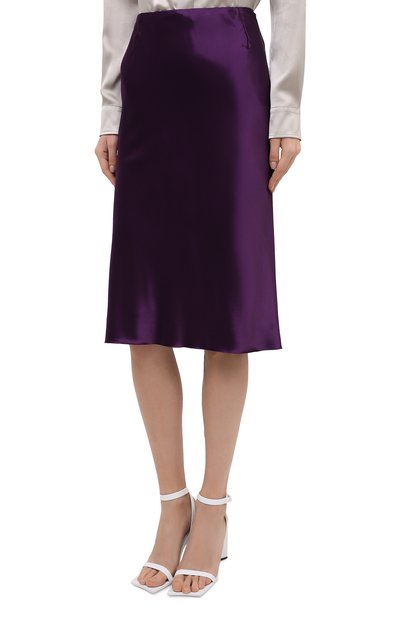 Юбка из вискозы DRIES VAN NOTEN фиолетового цвета по цене 39200 руб., арт. 202-10820-1042, фото 3 Юбка из вискозы DRIES VAN NOTEN, арт. 202-10820-1042, фото 3
