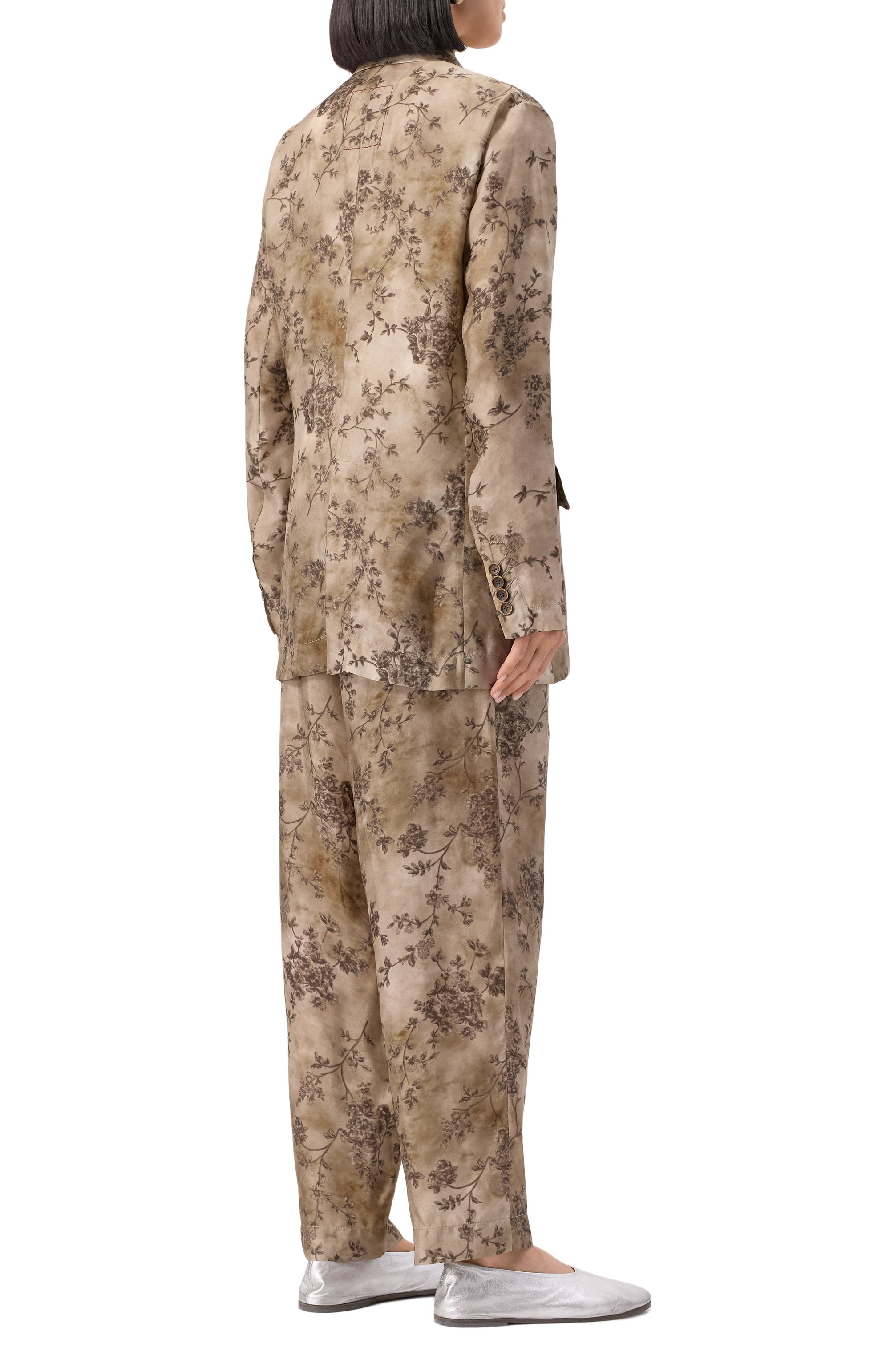 Жакет UMA WANG бежевого цвета по цене 171000 руб., арт. UW6047, фото 4 Жакет UMA WANG, арт. UW6047, фото 4