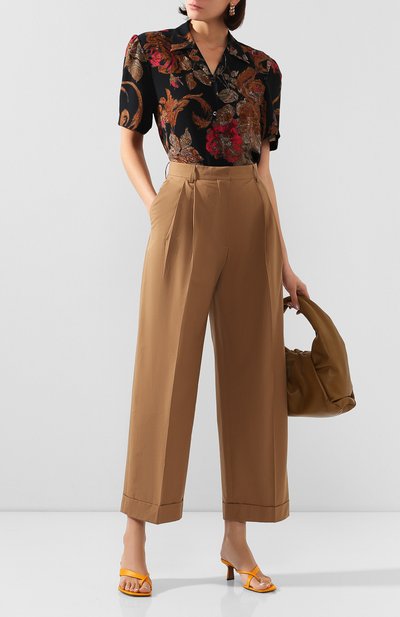 Хлопковые брюки DRIES VAN NOTEN бежевого цвета по цене 52750 руб., арт. 201-10922-9022, фото 2 Хлопковые брюки DRIES VAN NOTEN, арт. 201-10922-9022, фото 2