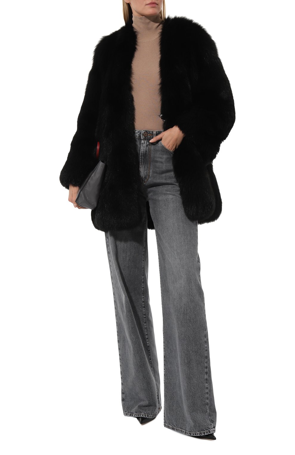 Шуба из меха арктической лисы GIULIA GURMAN черного цвета по цене 801000 руб., арт. J34085T8B, фото 2 Шуба из меха арктической лисы GIULIA GURMAN, арт. J34085T8B, фото 2