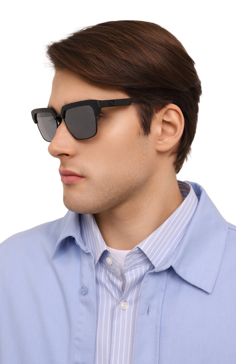 Мужские солнцезащитные очки DOLCE & GABBANA черного цвета, арт. 6185-25256G | Фото 2 (Кросс-КТ: С/з-мужское; Региональные ограничения белый список (Axapta Mercury): Не проставлено; Нос: Не проставлено; Тип очков: С/з; Очки форма: Квадратные; Оптика Гендер: оптика-мужское)